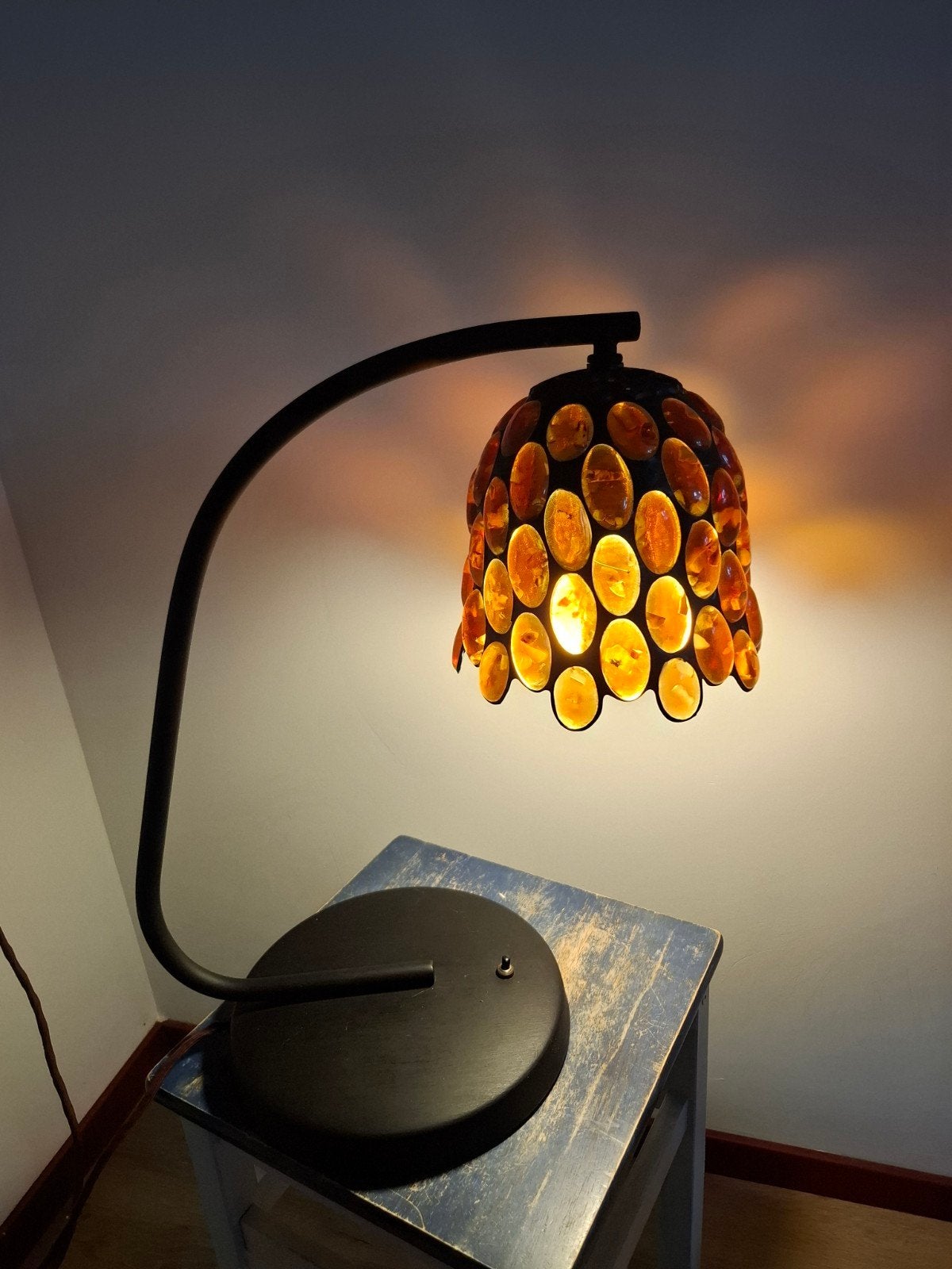 Barnsteen . Tiffany style, Overige merken, Oranje, Glas, Met stekker