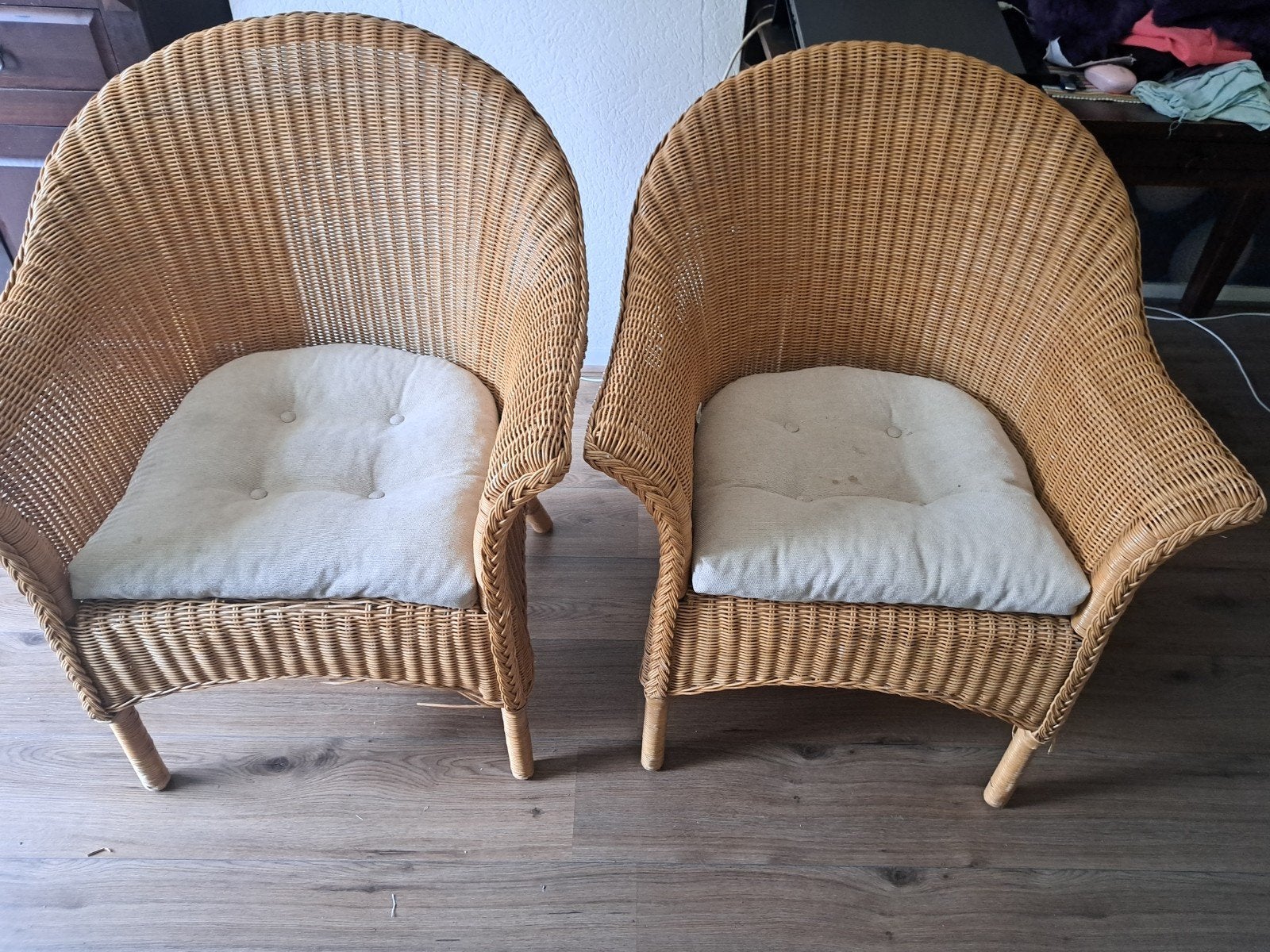 2 rieten stoelen gebruikt inclusief kussens, Ophalen, Gebruikt, Rotan