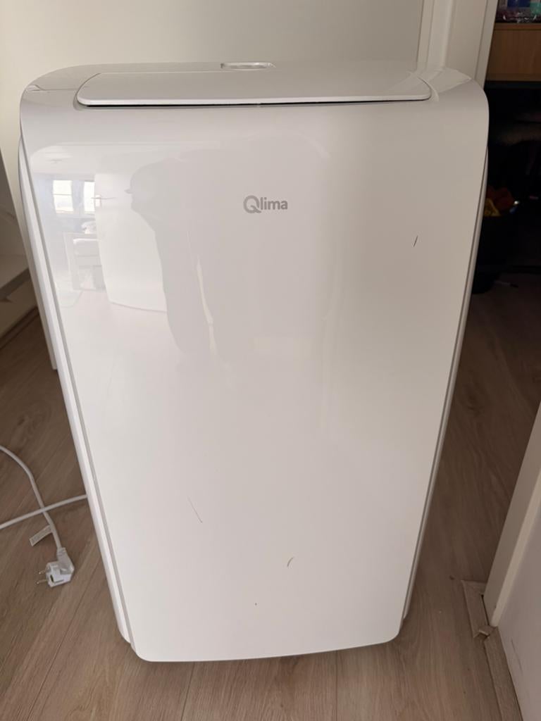 Mobiele airco Qlima, Ophalen of Verzenden, Zo goed als nieuw, Mobiele airco, 3 snelheden of meer