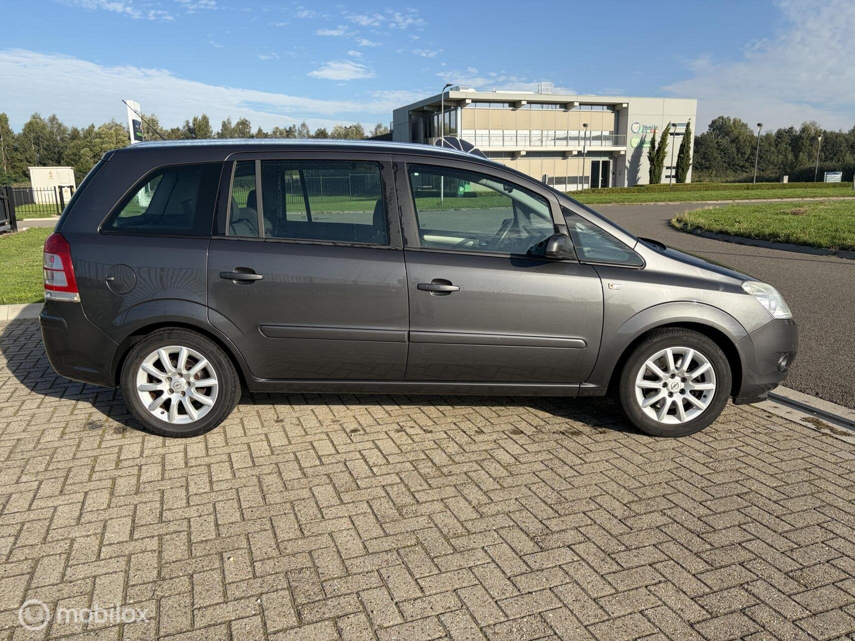 Opel Zafira 2.2 Executive, Voorwielaandrijving, Gebruikt, 4 cilinders, 150 pk