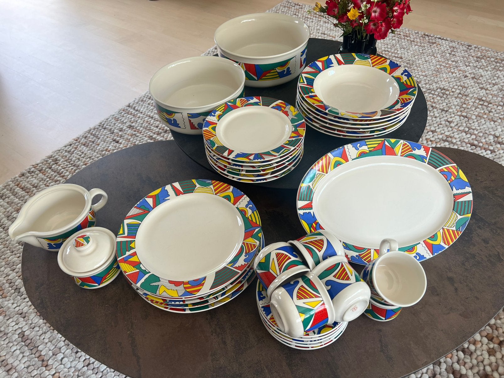 Te koop: modern servies., Ophalen, Porselein, Overige stijlen, Bord(en)
