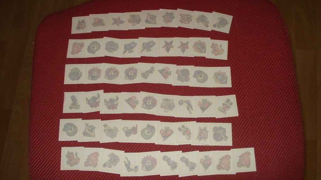 DISNEY TATOOS, MAGISCHE KOOKBOEK ( AH ) ZIE TEKST, FOTO'S, Verzamelen, Albert Heijn, Ophalen of Verzenden