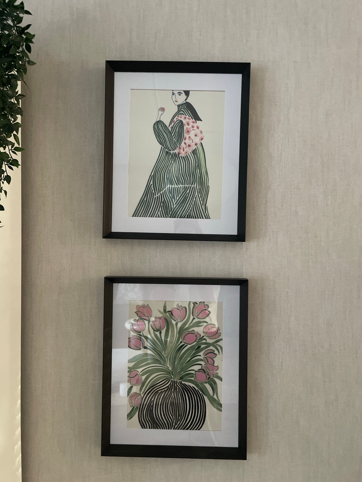 Set van 2 ingelijste kunstprints: vrouw en bloemen, Ophalen, 50 – 75, Minder dan 50 cm, Print