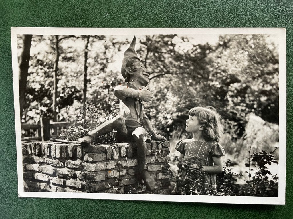 ansichtkaart van De Efteling Kleine Boodschap Kabouter., Verzamelen, Efteling, Verzenden, Zo goed als nieuw, Overige typen