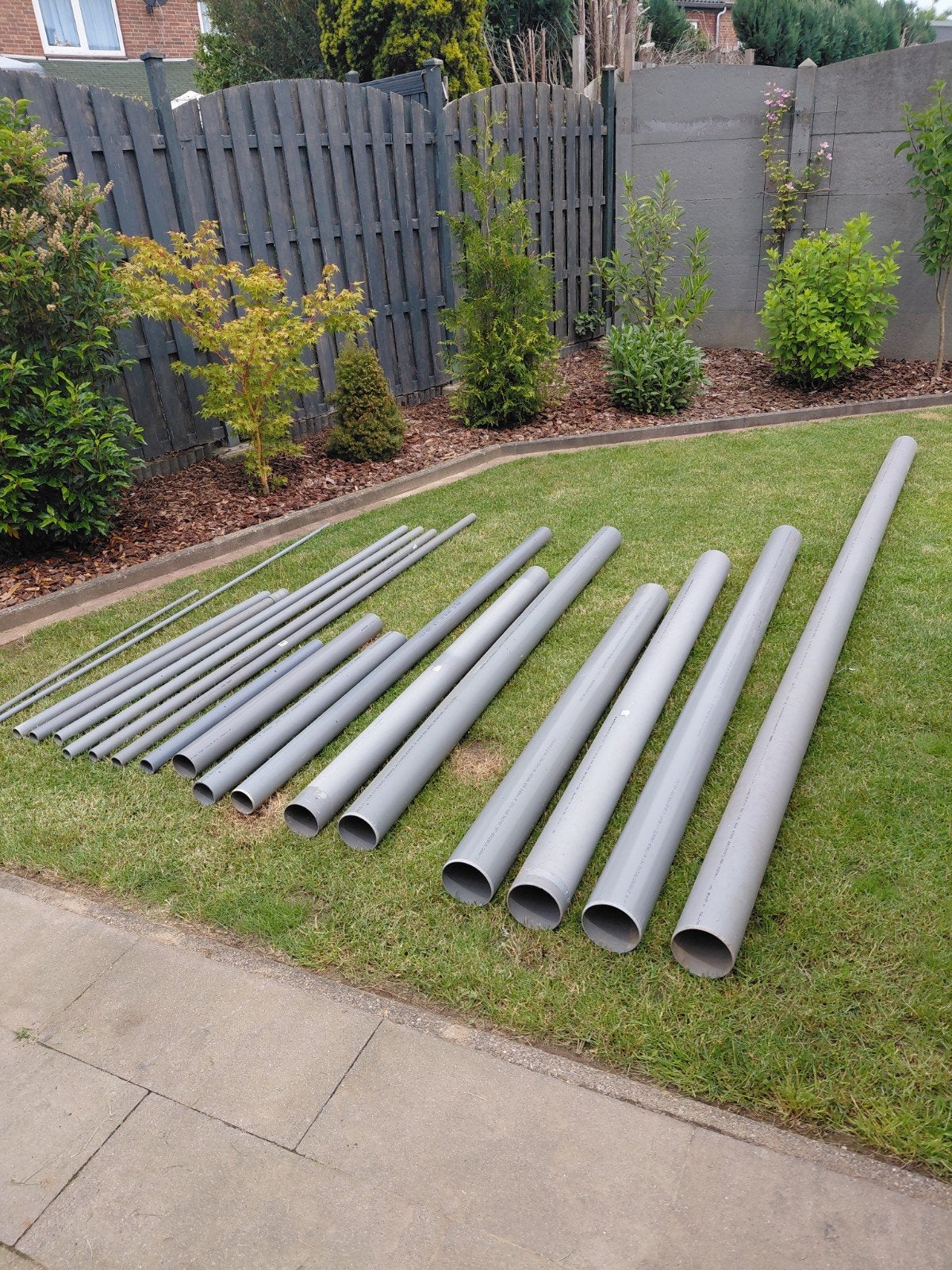 PVC buizen diverse maten voor riolering en H.W.A afvoer, Doe-het-zelf en Verbouw, Buizen en Afvoer, Gebruikt, Afvoer, Pvc, 6 meter of meer