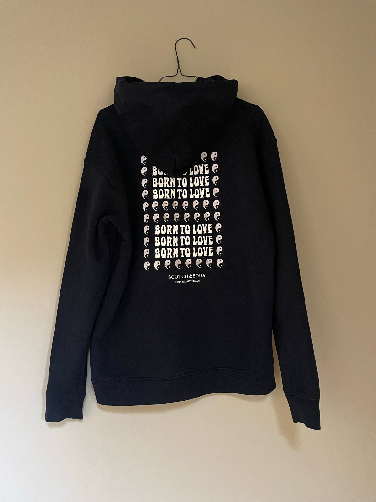 Scotch & Soda - hoodie "Born to Love" - maat S, Kleding | Dames, Ophalen of Verzenden, Zo goed als nieuw, Maat 38/40 (M), Zwart