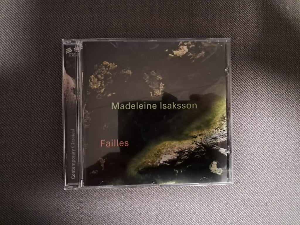 Madeleine isaksson: failles, Ophalen of Verzenden, Modernisme tot heden, Zo goed als nieuw