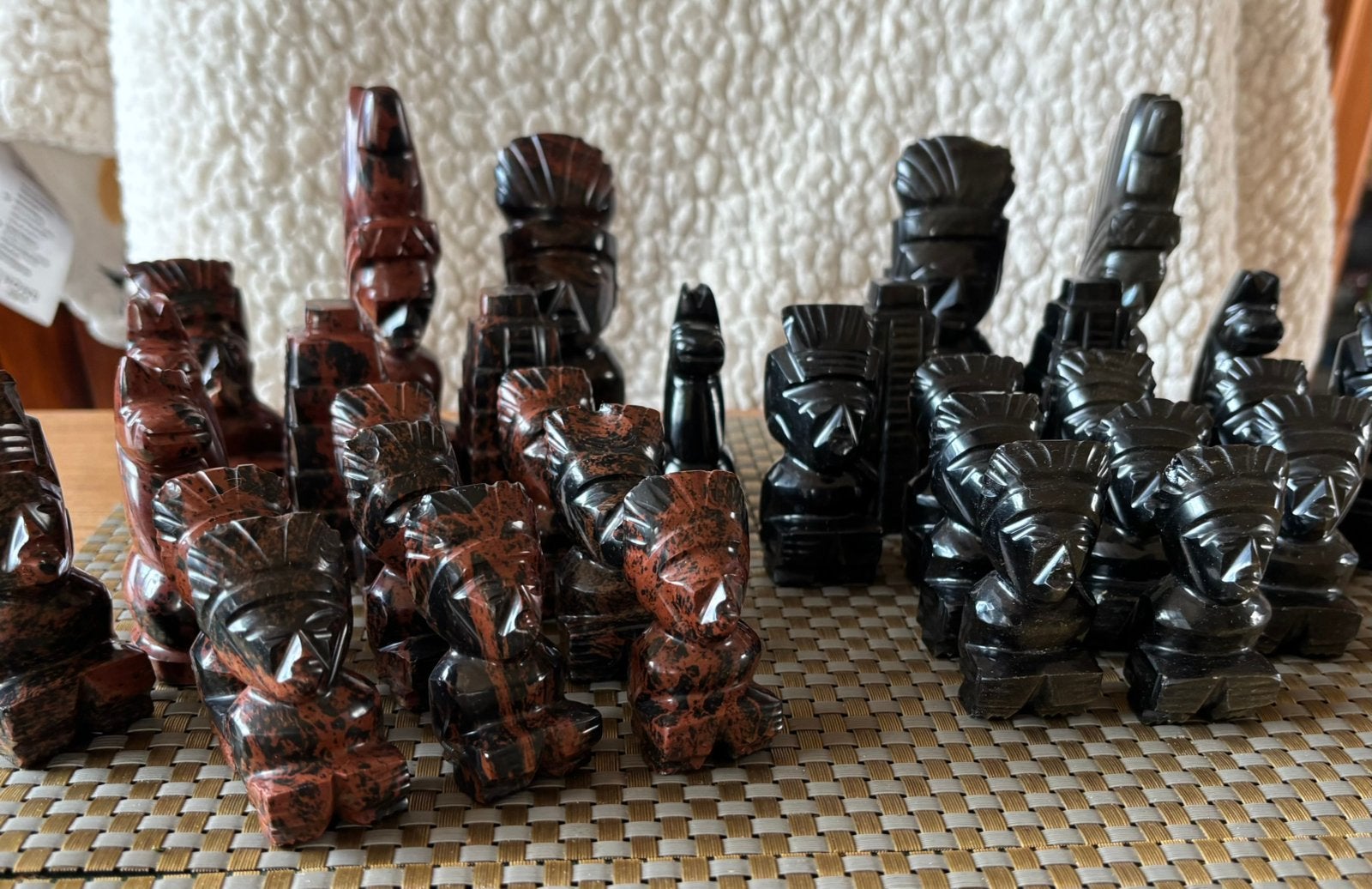Uniek schaakspel: Azteekse krijgers van obsidiaan, Ophalen of Verzenden, Gebruikt
