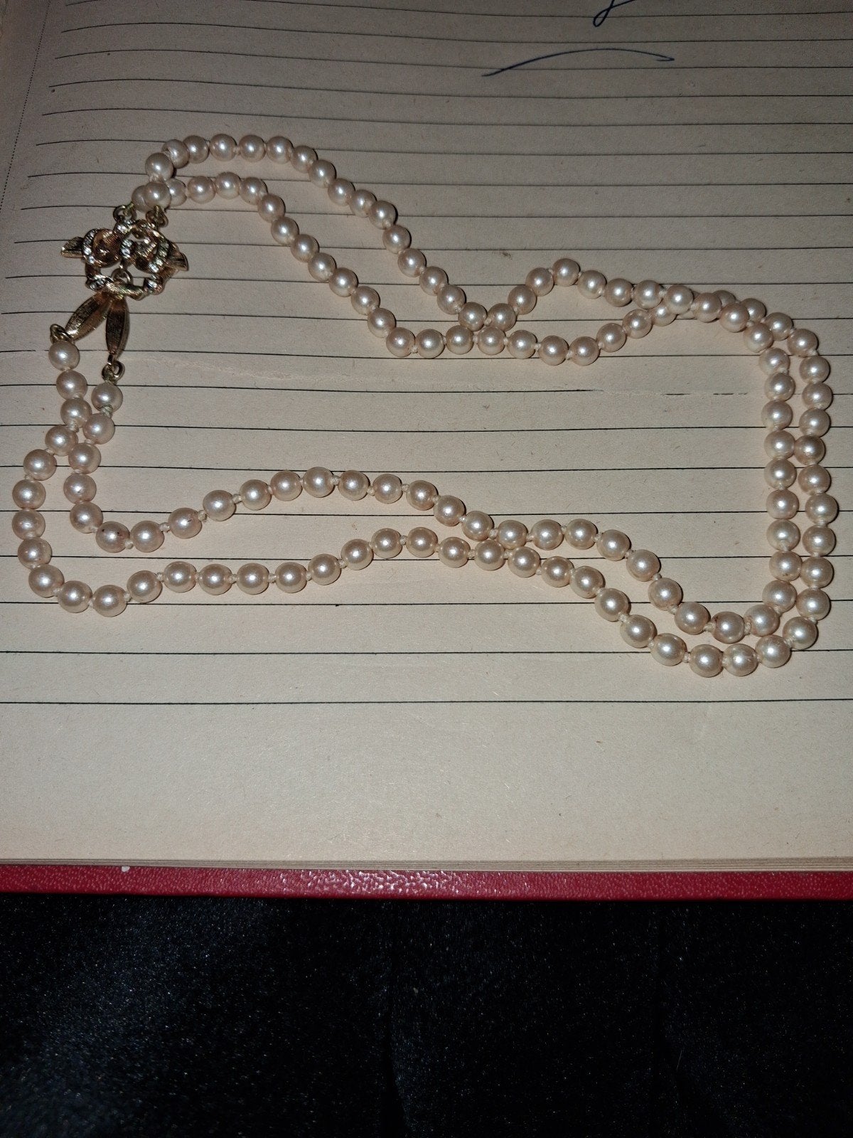 Dior 2 streng parel ketting 40 cm, Verzenden, Zo goed als nieuw, Overige kleuren