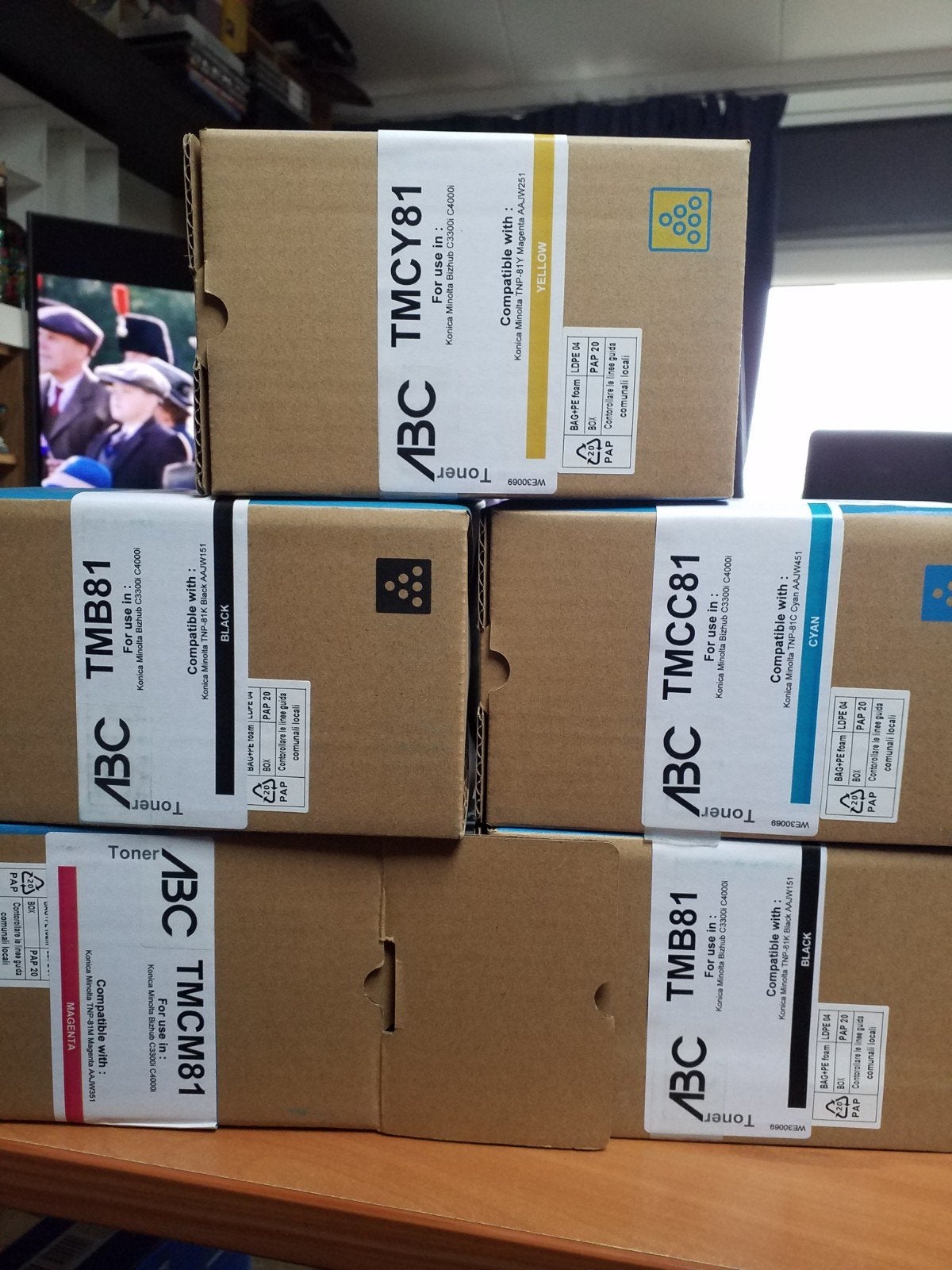 volledige set kleur + 2 zwart  voor konica minolta bizhub, Verzenden, Nieuw, Toner