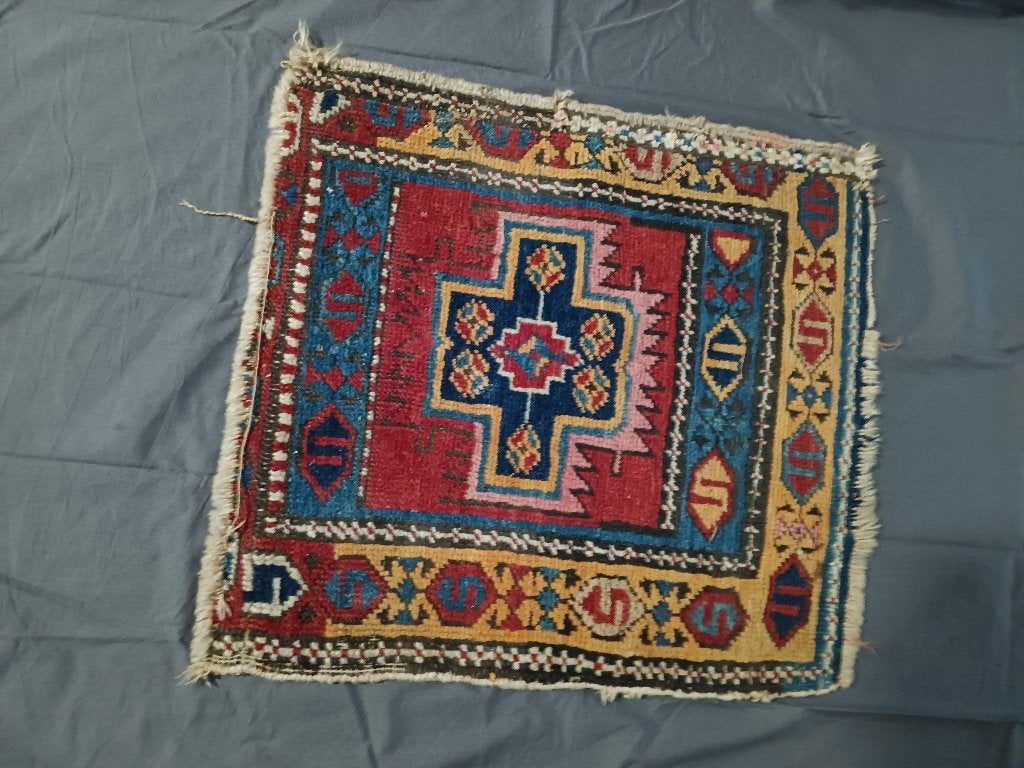 Een authentiek handgemaakt Oosters kleedje, Antiek en Kunst, Ophalen of Verzenden
