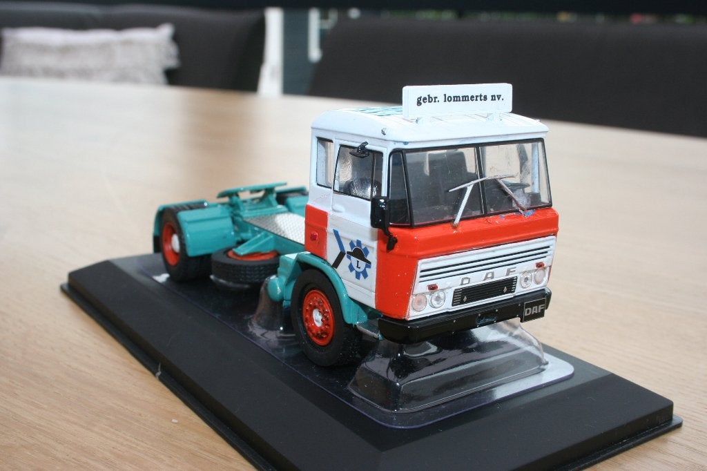 DAF 2600 trekker, IXO 1:43 Lommerts., Hobby en Vrije tijd, Ophalen of Verzenden, Bus of Vrachtwagen, Overige merken