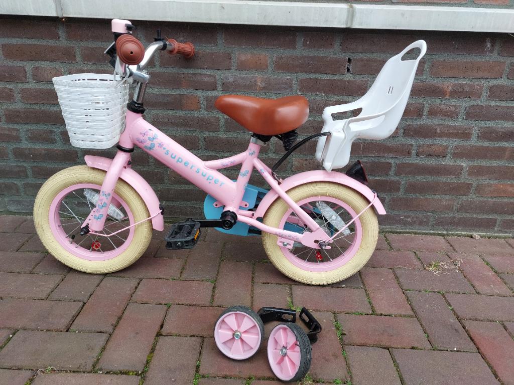 Fiets 12 inch, Fietsen en Brommers, Fietsen | Kinderfietsjes, Ophalen, Terugtraprem, Zijwieltjes, Gebruikt