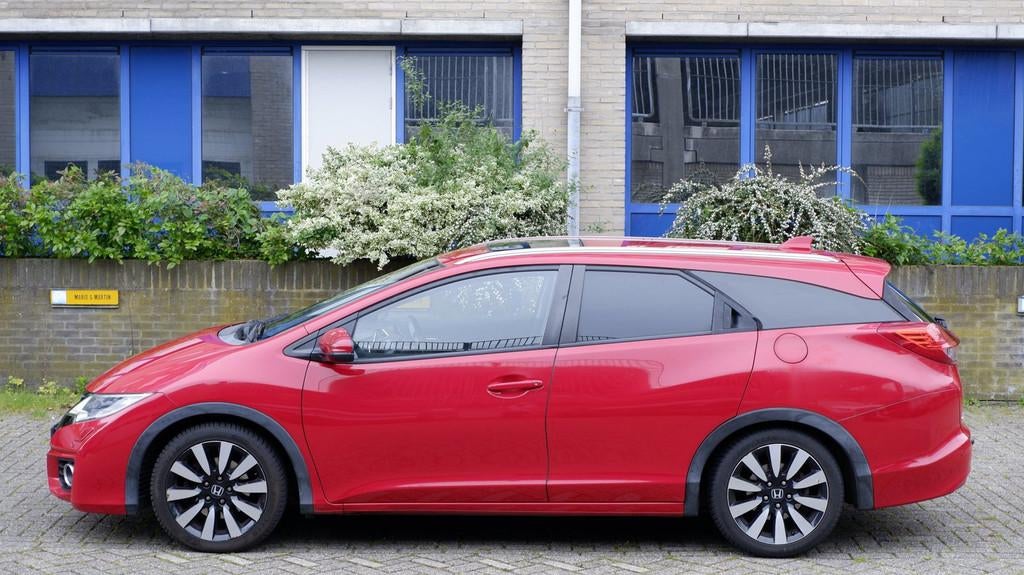 Honda Civic Tourer 1.6D Lifestyle, Auto's, Honda, Voorwielaandrijving, Gebruikt, 4 cilinders, Origineel Nederlands