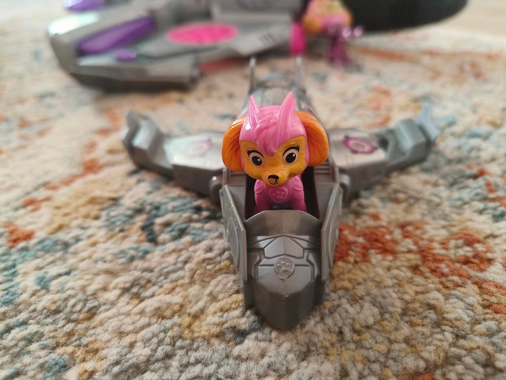 Paw Patrol Skye Jet met figuur, Ophalen, Zo goed als nieuw