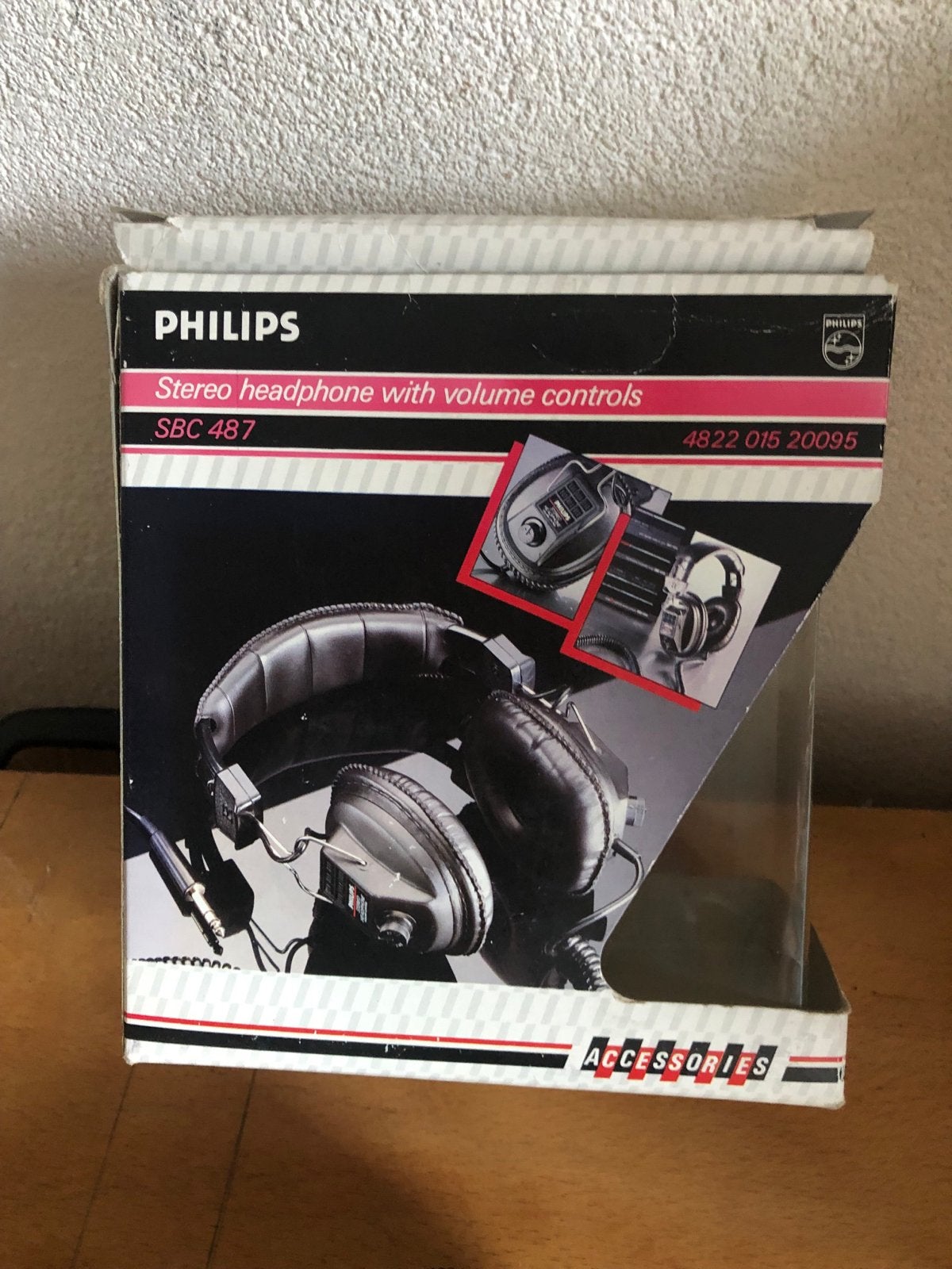 Philips SBC 487 Stereo Hoofdtelefoon met Volumeregeling, Philips, Ophalen of Verzenden, Over-ear, Zwart