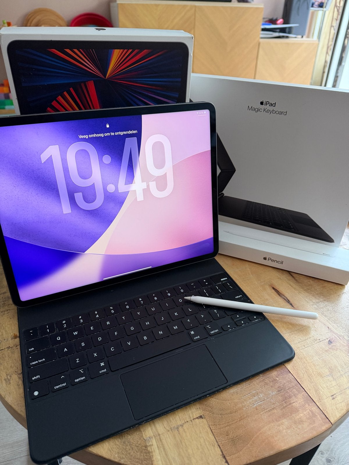 iPad Pro 12.9" (5e gen) Wi-Fi met Magic Keyboard & Pencil, Computers en Software, Apple iPads, Ophalen, Apple iPad Pro, Grijs