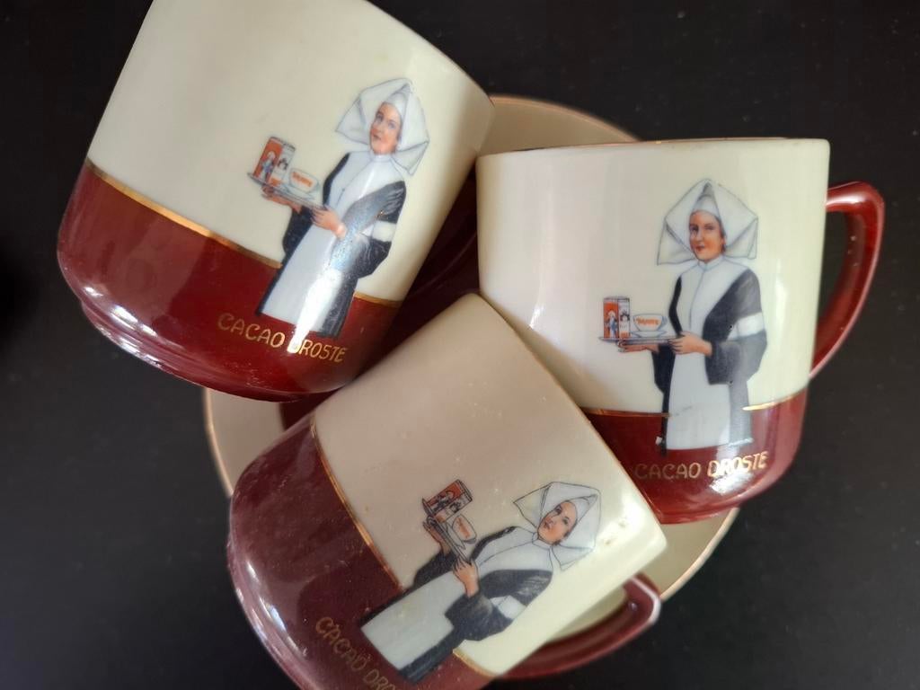 Droste cacao kop en schotels, Ophalen