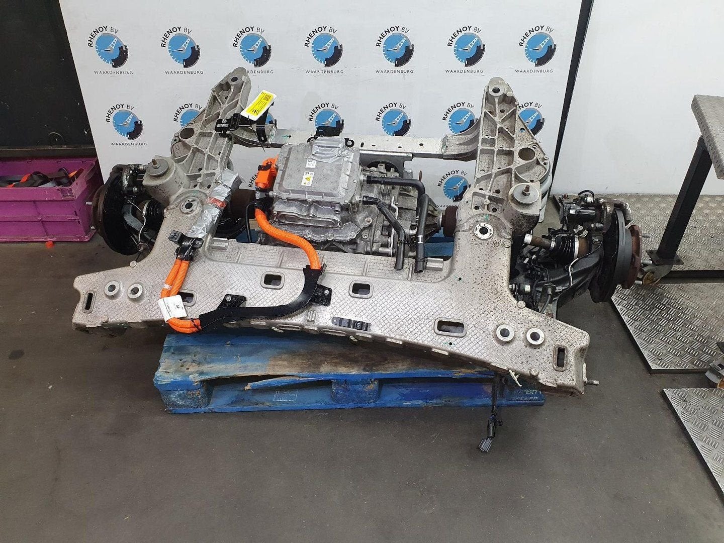 FORD E-TRANSIT F6 425 L2H2 TREND 68 KW  EV / HYBRIDE MOTOR E, Ophalen of Verzenden, Gebruikt, ARN erkend