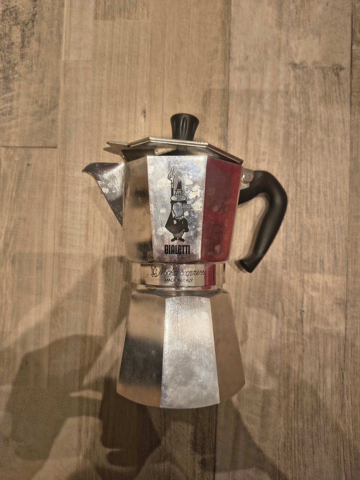 Bialetti Moka Express - Klassieke Italiaanse percolator, Gebruikt, Overige modellen, Gemalen koffie, Ophalen of Verzenden