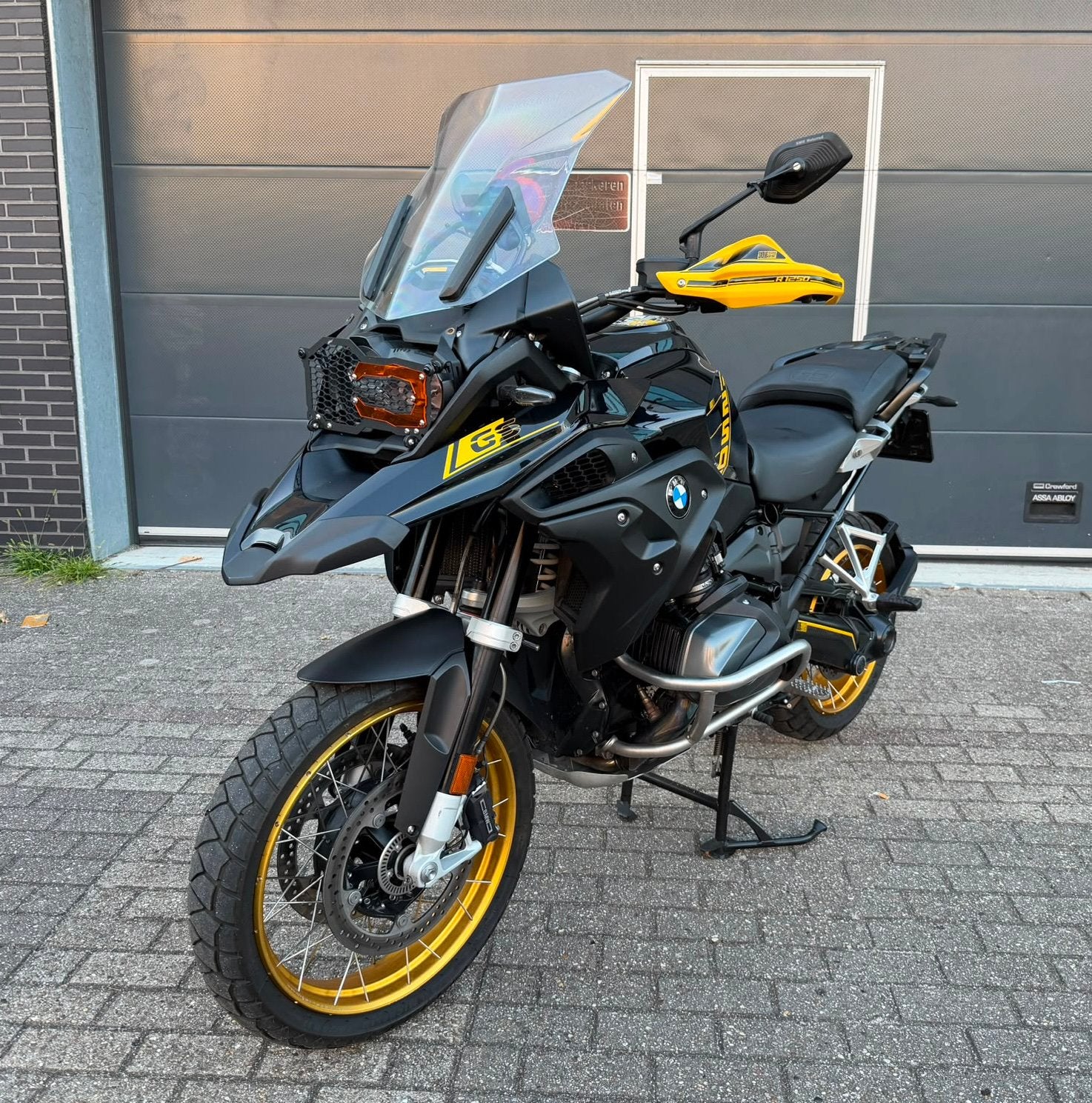 BMW R 1250 GS 40 Years | Adaptive ESA | Cruise, 2 cilinders, 1254 cc, Motorrijbewijs A, Handvatverwarming