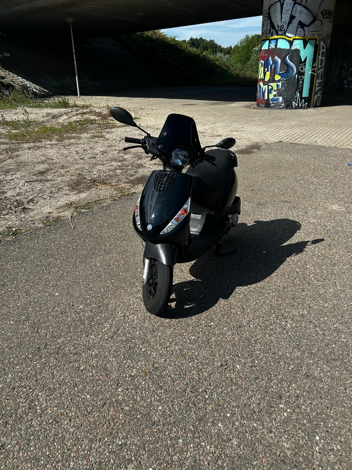 Piaggio Zip E5 2024, Fietsen en Brommers, Scooters | Piaggio, Ophalen, Gebruikt, Zip, Benzine