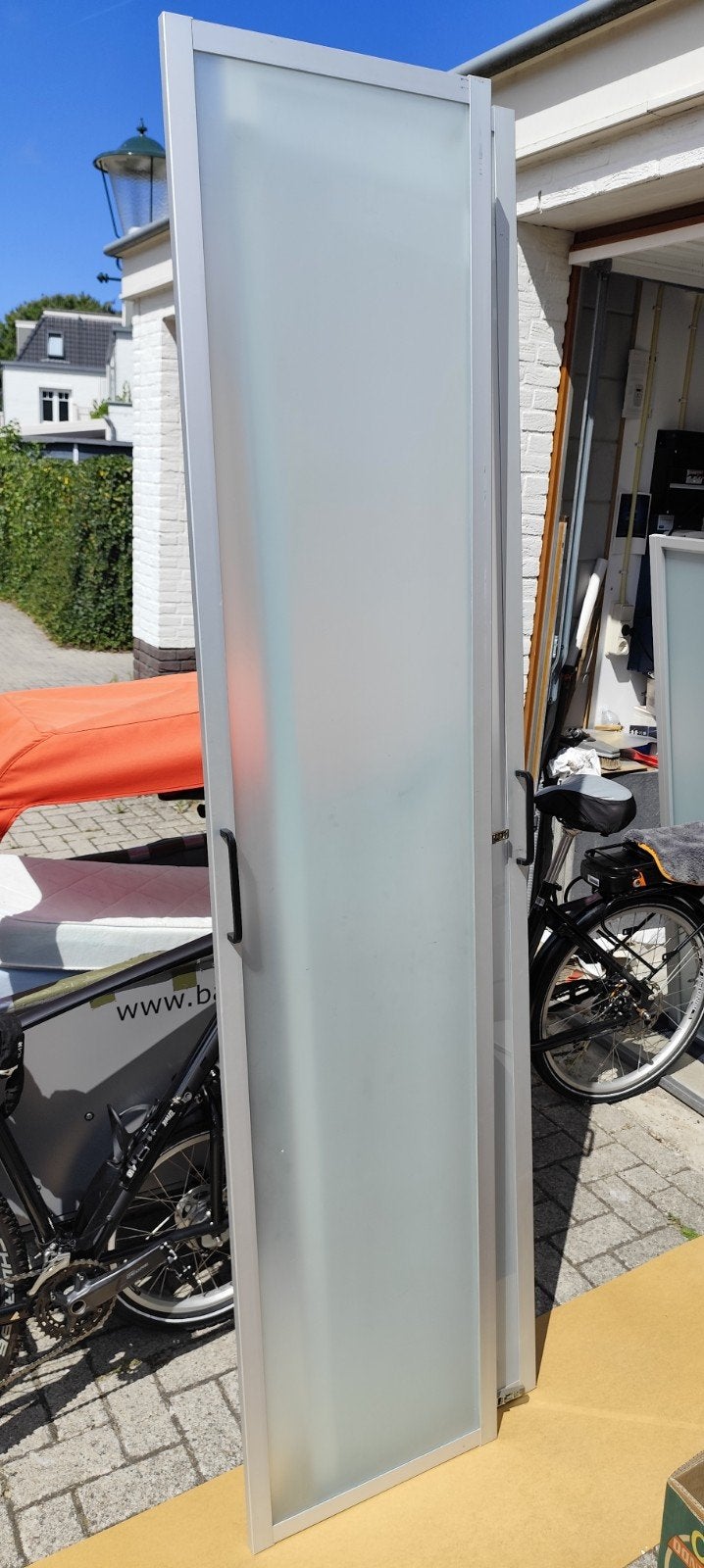 Gratis - IKEA Drammen kastdeur - PAX systeem, Ophalen, Minder dan 50 cm, Gebruikt, 200 cm of meer