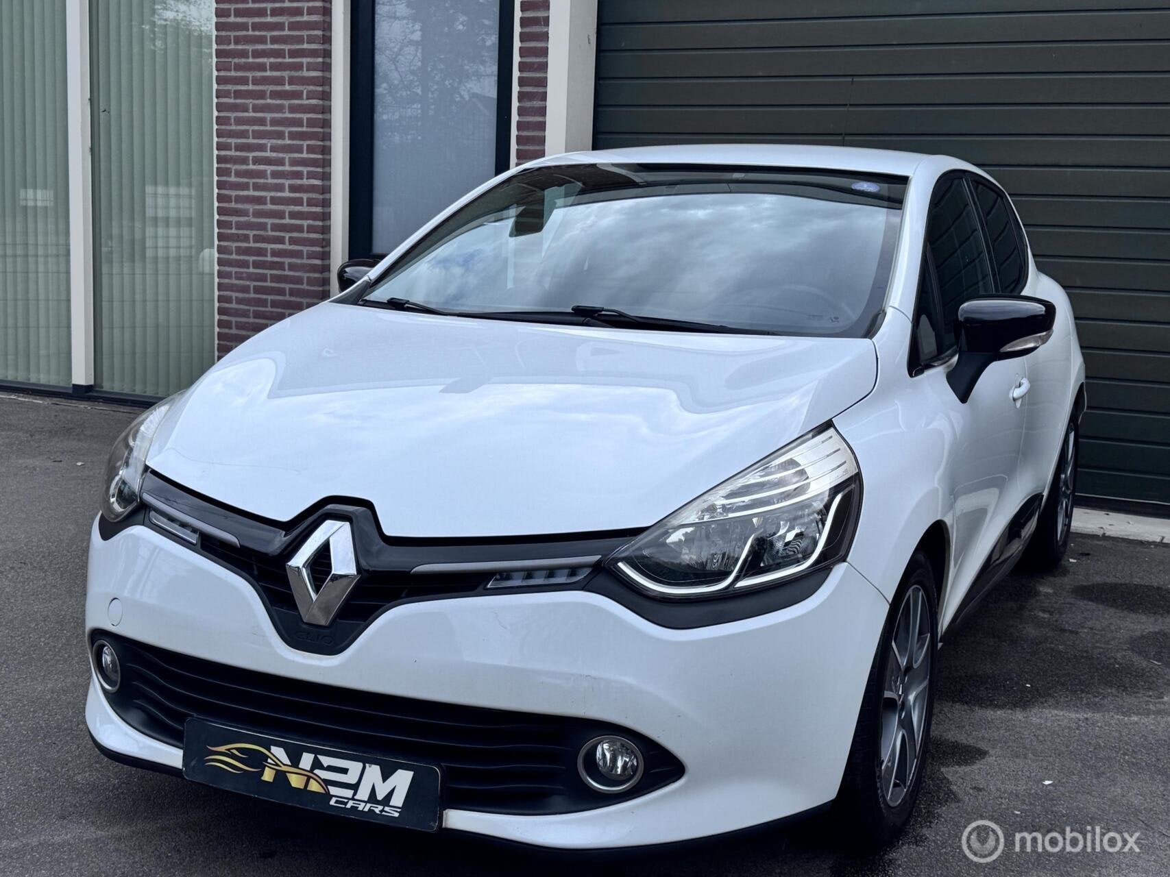Renault Clio 0.9 TCe ECO Night&Day, Auto's, Voorwielaandrijving, Zwart, 540 kg, Origineel Nederlands