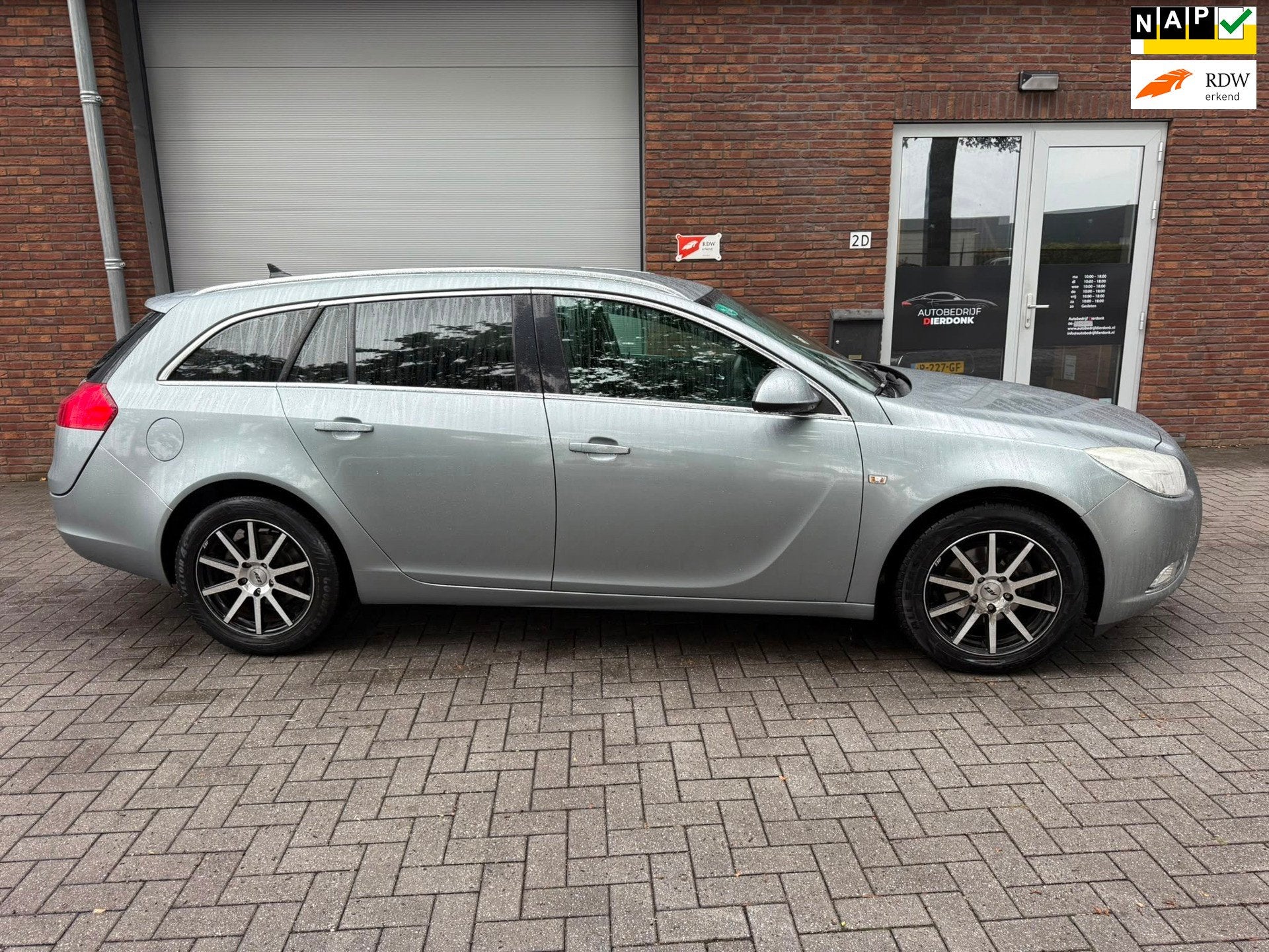 Opel Insignia Sports Tourer 1.4 Turbo EcoFLEX Business Editi, Auto's, Opel, Euro 5, Stof, Gebruikt, Zwart