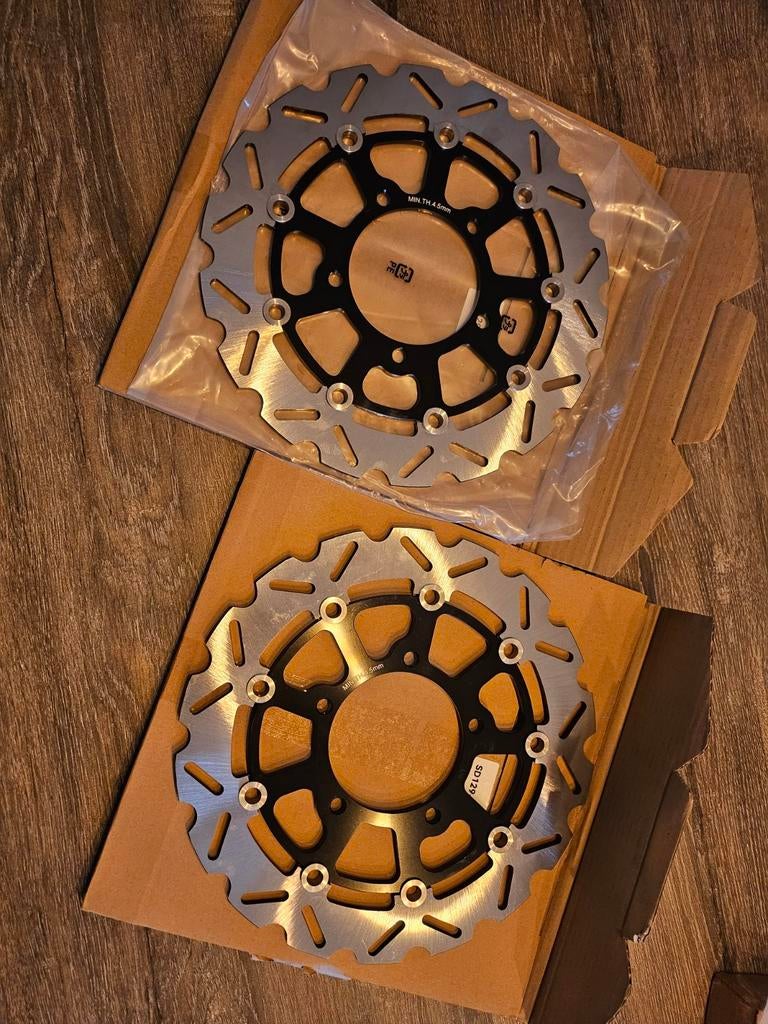 Suzuki/Kawasaki/Honda/Yamaha/BMW/KTM/Aprillia remschijven, Motoren, Ophalen, Nieuw