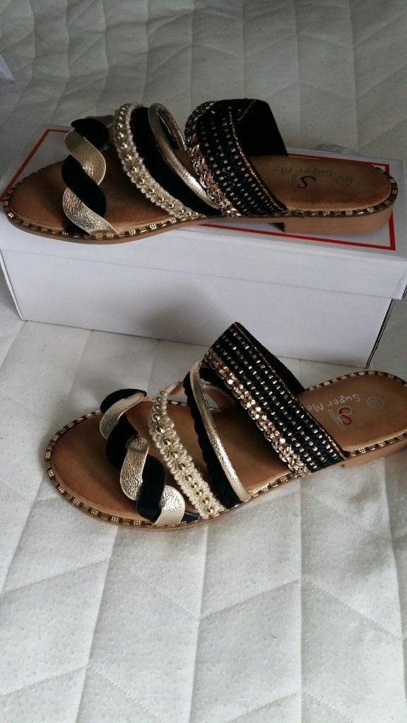Nieuwe instappers kleppers slippers, Nieuw, Ophalen of Verzenden, Instappers, Zwart