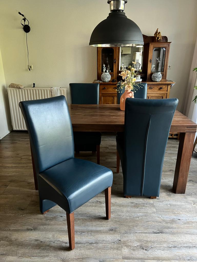4 Mooie stevige eetkamerstoelen, Ophalen, Gebruikt, Blauw, Vier
