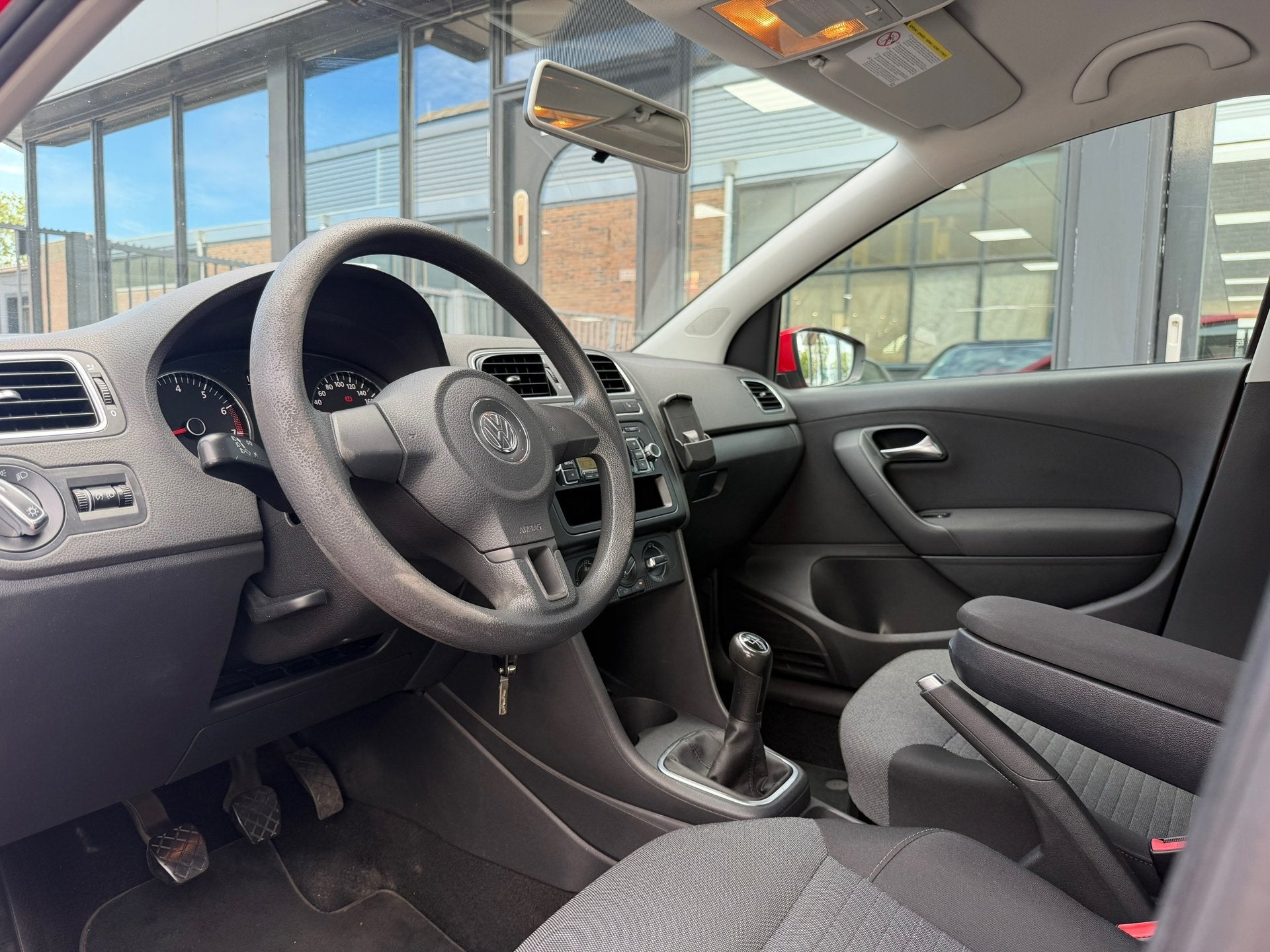Volkswagen Polo 1.2-12V Comfortline-Flash Red - Airco - Crui, Voorwielaandrijving, Euro 5, Zwart, 1198 cc