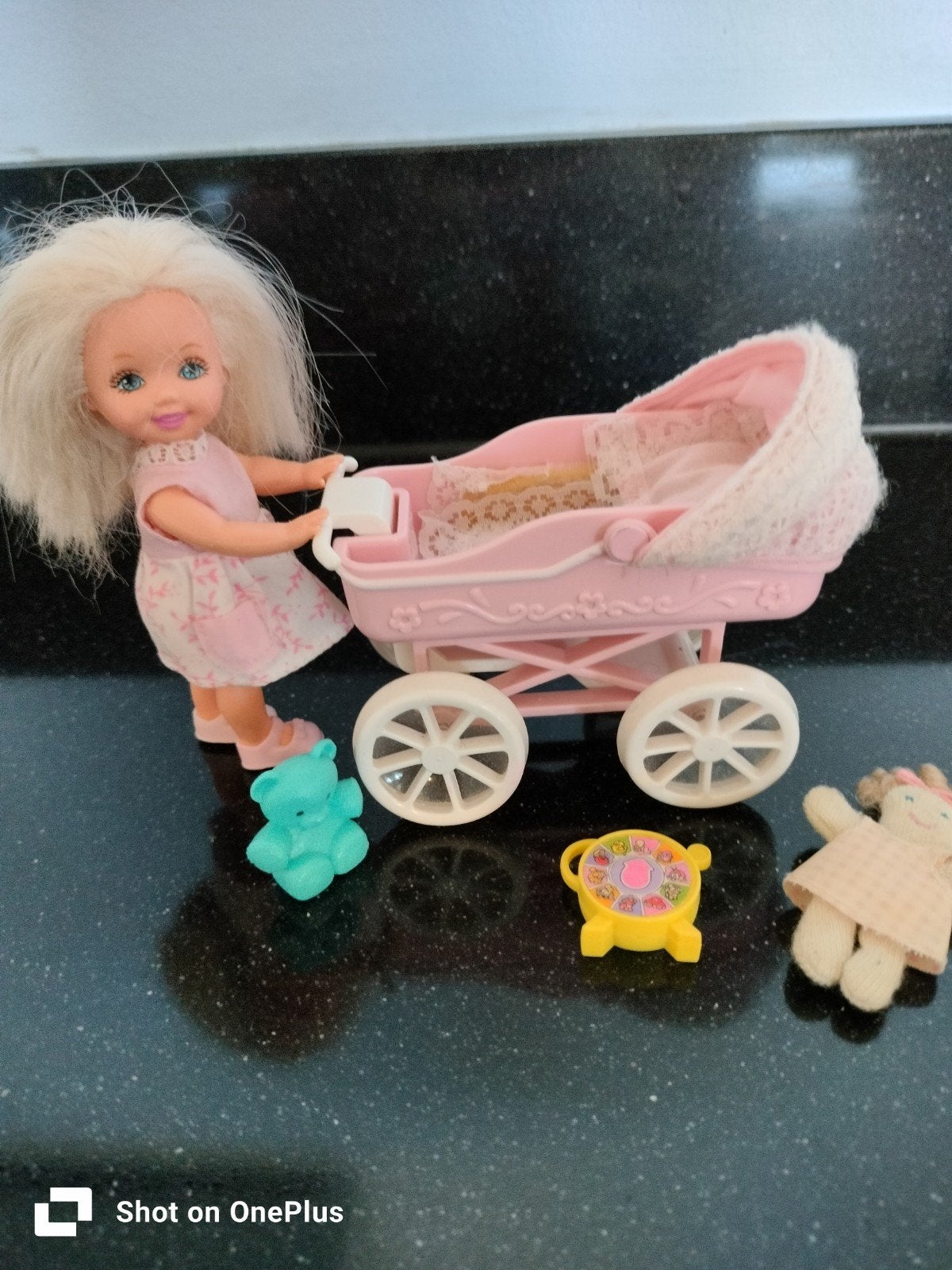 Vintage Kelly Barbie Tiny Steps 1998, Kinderen en Baby's, Ophalen of Verzenden, Gebruikt, Barbie