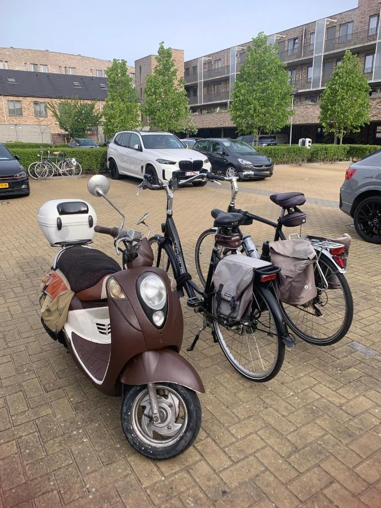 Sym Mio 50 met extras, Fietsen en Brommers, Scooters | SYM, Gebruikt, Maximaal 45 km/u, Benzine, Ophalen