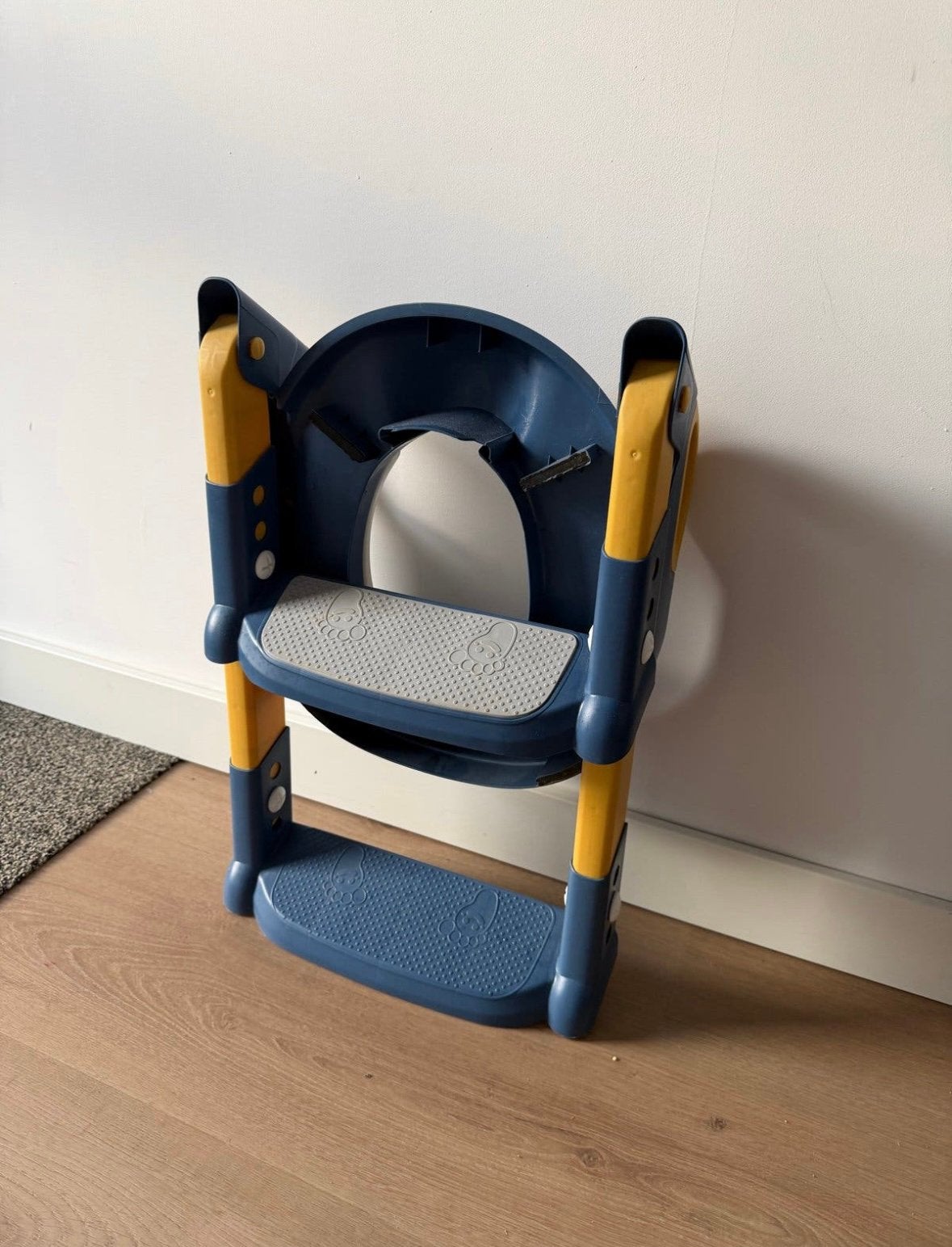 Foto 4 van Kinderen toilet