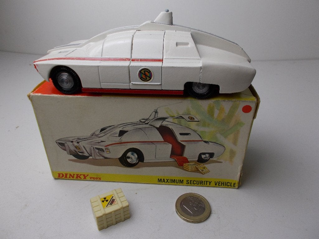 1968 Dinky Toys 105 MAXIMUM SECURITY VEHICLE +ORIG. DOOS (D)