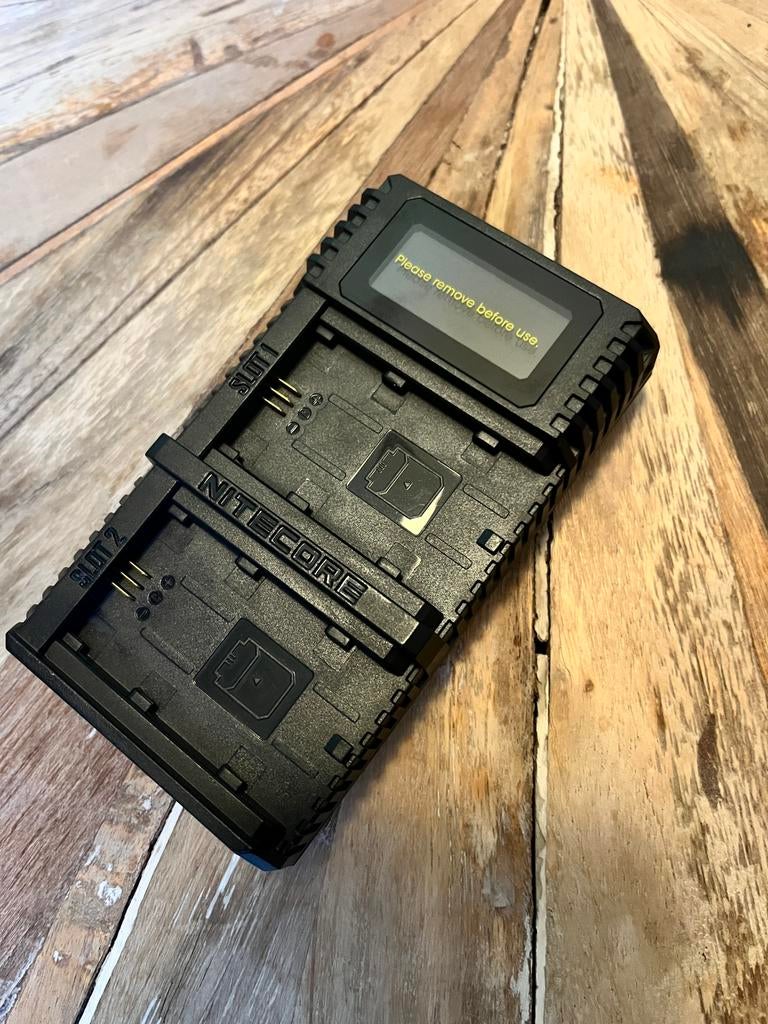 Nitecore USN4 Pro dubbele Sony NP-FZ100 lader (USB-C), Ophalen of Verzenden, Zo goed als nieuw