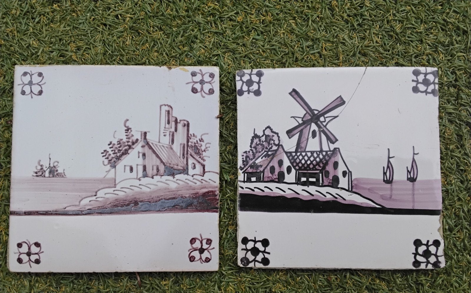 Antieke Mangan Tegels 13x13 cm afb. Terp, Ophalen