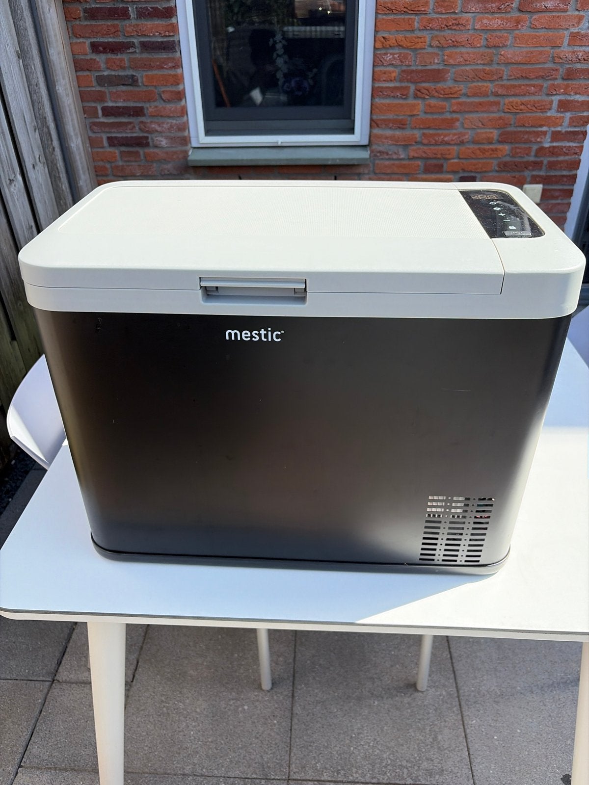 Mestic MCC-35L Compressor Koelbox - Perfect voor onderweg!, Caravans en Kamperen, Koelboxen, Ophalen, Zo goed als nieuw, Koelbox