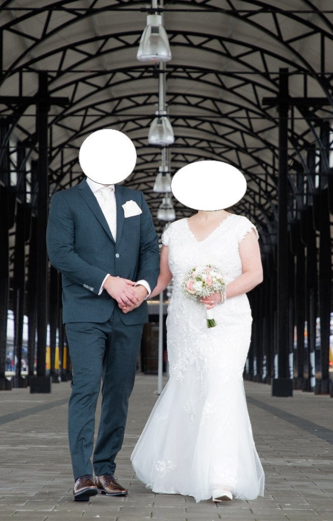 Trouwjurk, Ophalen, Zo goed als nieuw, Wit, Trouwjurk