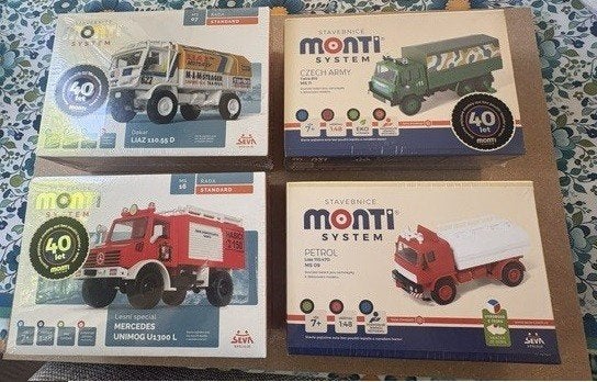 4 modelauto's 1:48 Monti System 1/48, Overige merken, 1:32 tot 1:50, Nieuw, Ophalen of Verzenden