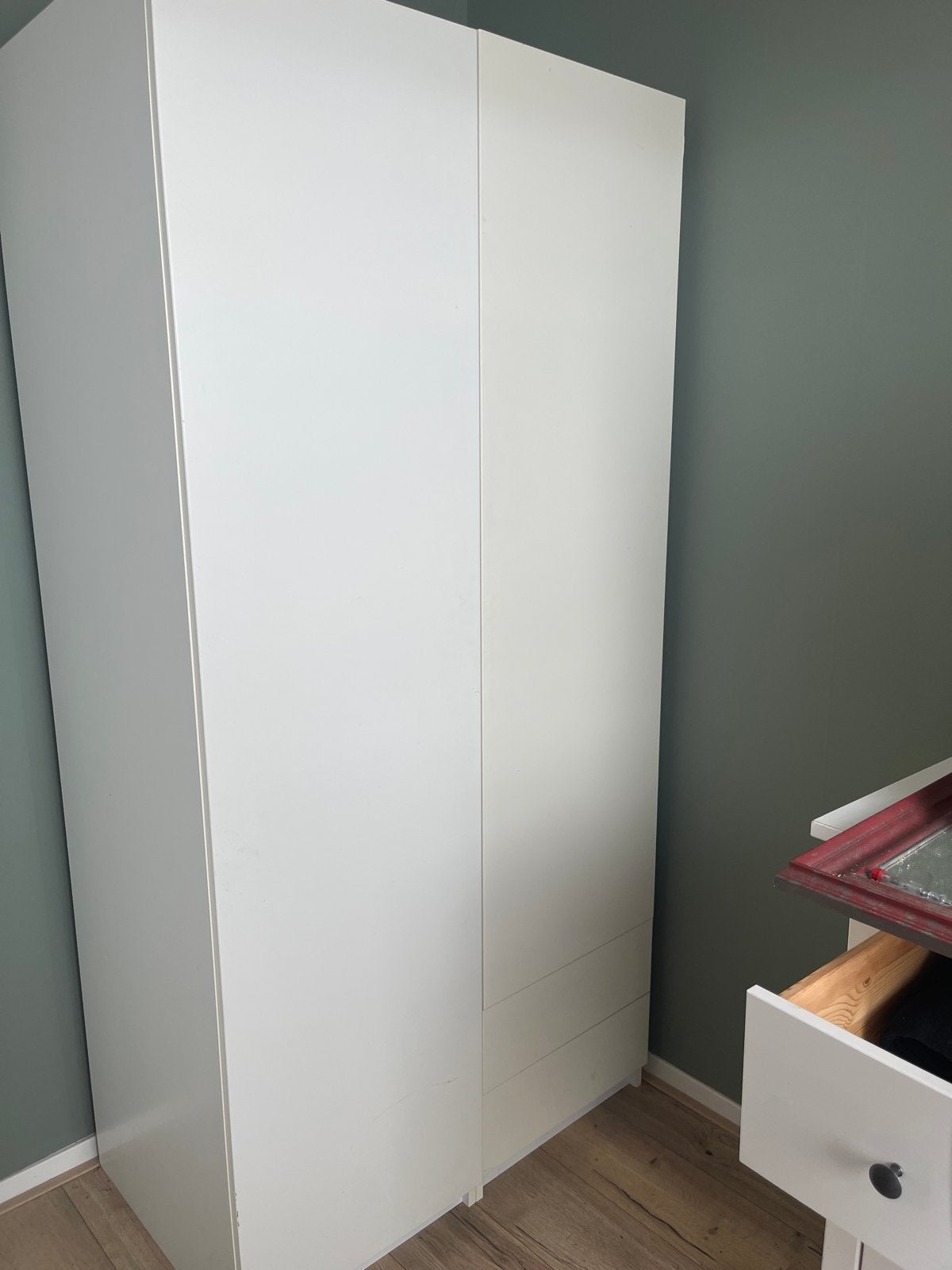 Witte IKEA kledingkast met hang- en legruimte, Huis en Inrichting, Kasten | Kledingkasten, Ophalen, Gebruikt, 200 cm of meer, 50 tot 100 cm