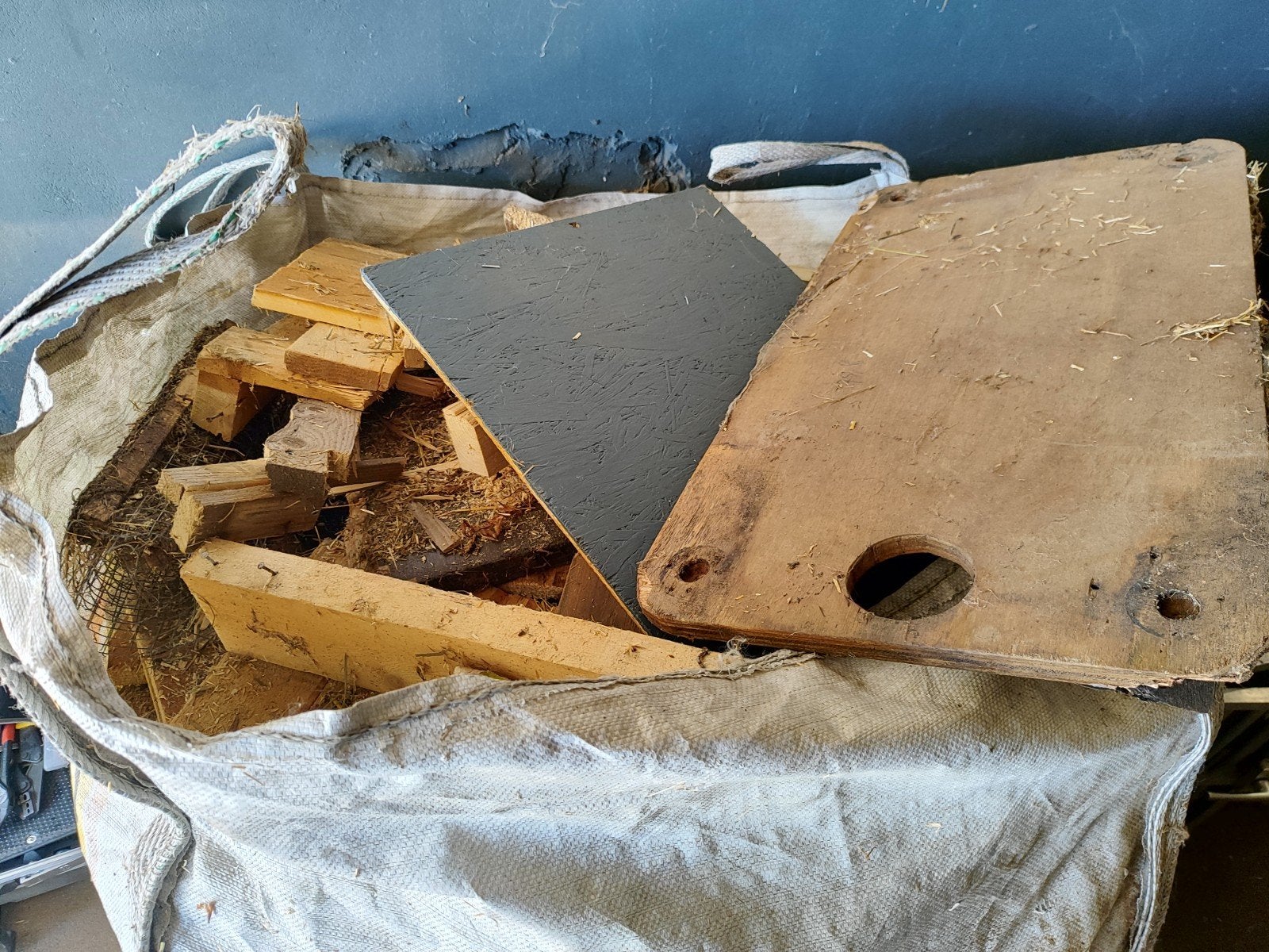 Gratis stookhout en planken in big bag, Ophalen, Gebruikt, Overige typen, 50 mm of meer