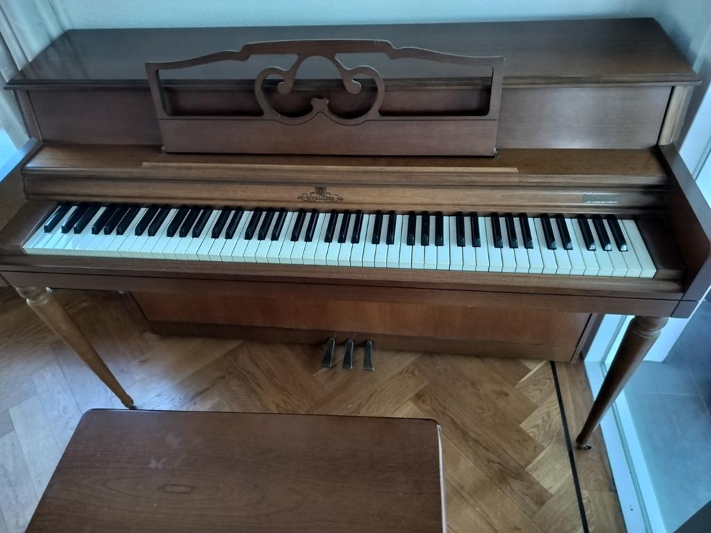 Wurlitzer Piano Jaren '50 - Laag Model voor Oogcontact, Ophalen, Gebruikt, Bruin, Piano