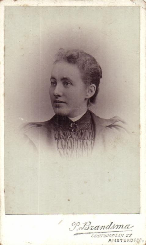 CDV -P. Brandsma - Ceintuurbaan -  Amsterdam, Gebruikt, Foto, Klederdracht, Ophalen of Verzenden