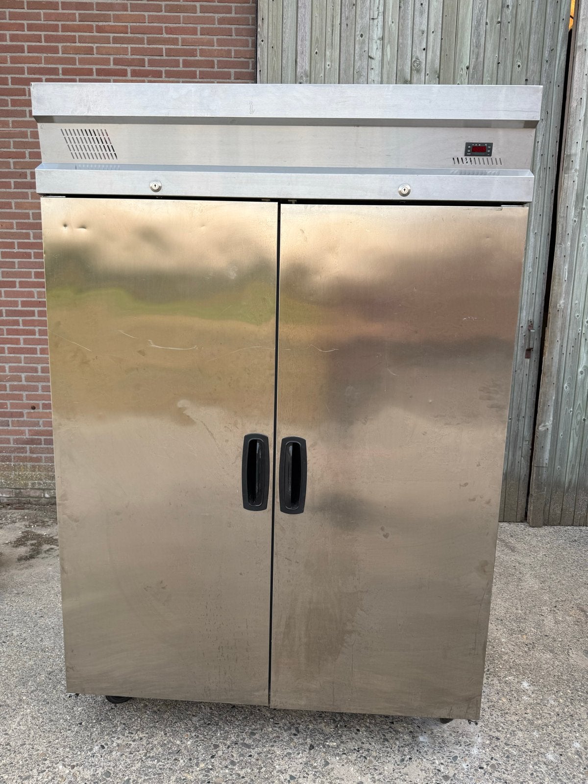 Grote dubbele koelkast - 143x213.5x85 cm, Ophalen, 200 liter of meer, 60 cm of meer, 160 cm of meer
