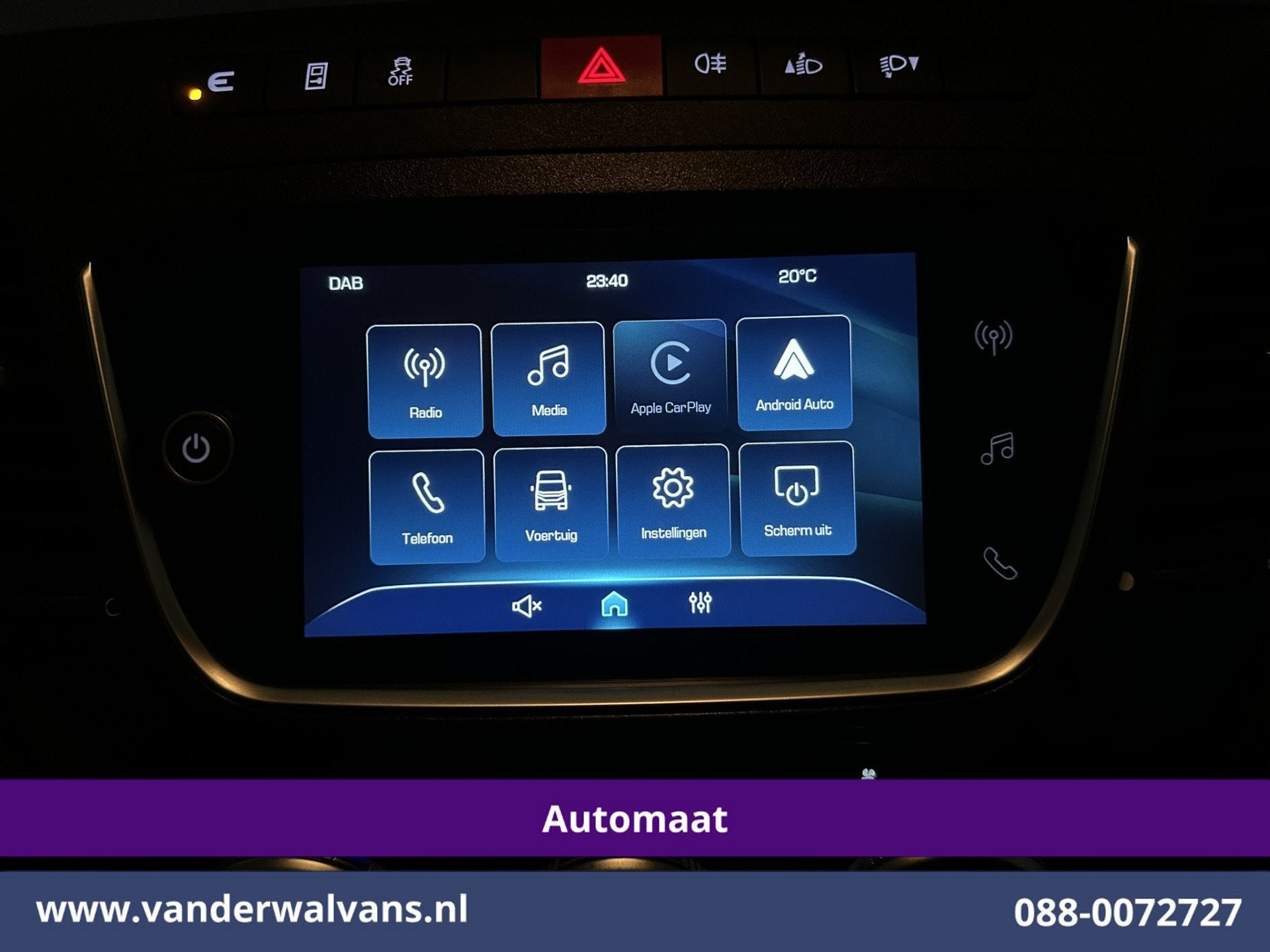Iveco Daily 35S16V 157pk Automaat L3H2 Euro6 Airco | Apple C, Auto's, Automaat, Dealer onderhouden, Gebruikt, Iveco
