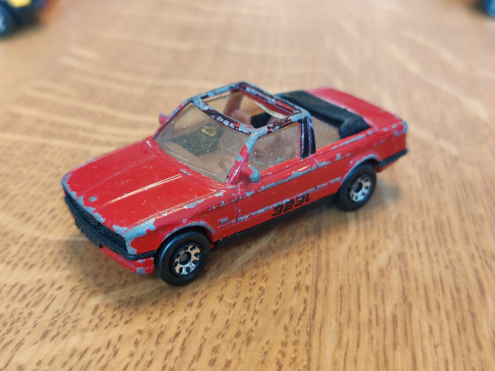 Matchbox BMW 323i Cabriolet ROOD, Ophalen of Verzenden, Zo goed als nieuw, Auto