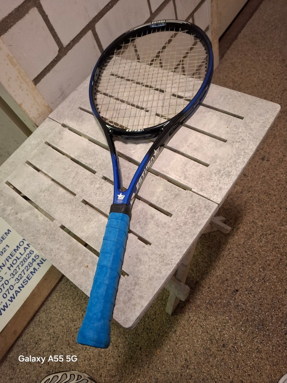 Estusa Tour 25 tennisracket, blauw/zwart, gripmaat 4 1/4, Sport en Fitness, Tennis, Overige merken, Gebruikt, L4, Ophalen of Verzenden